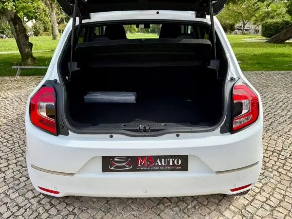 Renault Twingo 2021 - 9390 EUR, 158900 km - AUTO.MOTO.pt - 158900km - foto 33 de 33