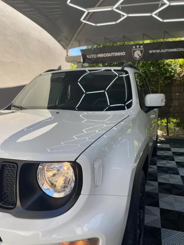 Jeep Renegade 2022 - 17900 EUR, 50000 km - AUTO.MOTO.pt - 50000km - foto 21 de 21