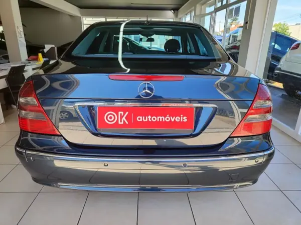 Mercedes-Benz E 220 2003 - 6950 EUR, 378000 km - AUTO.MOTO.pt - 378000km - foto 9 de 38
