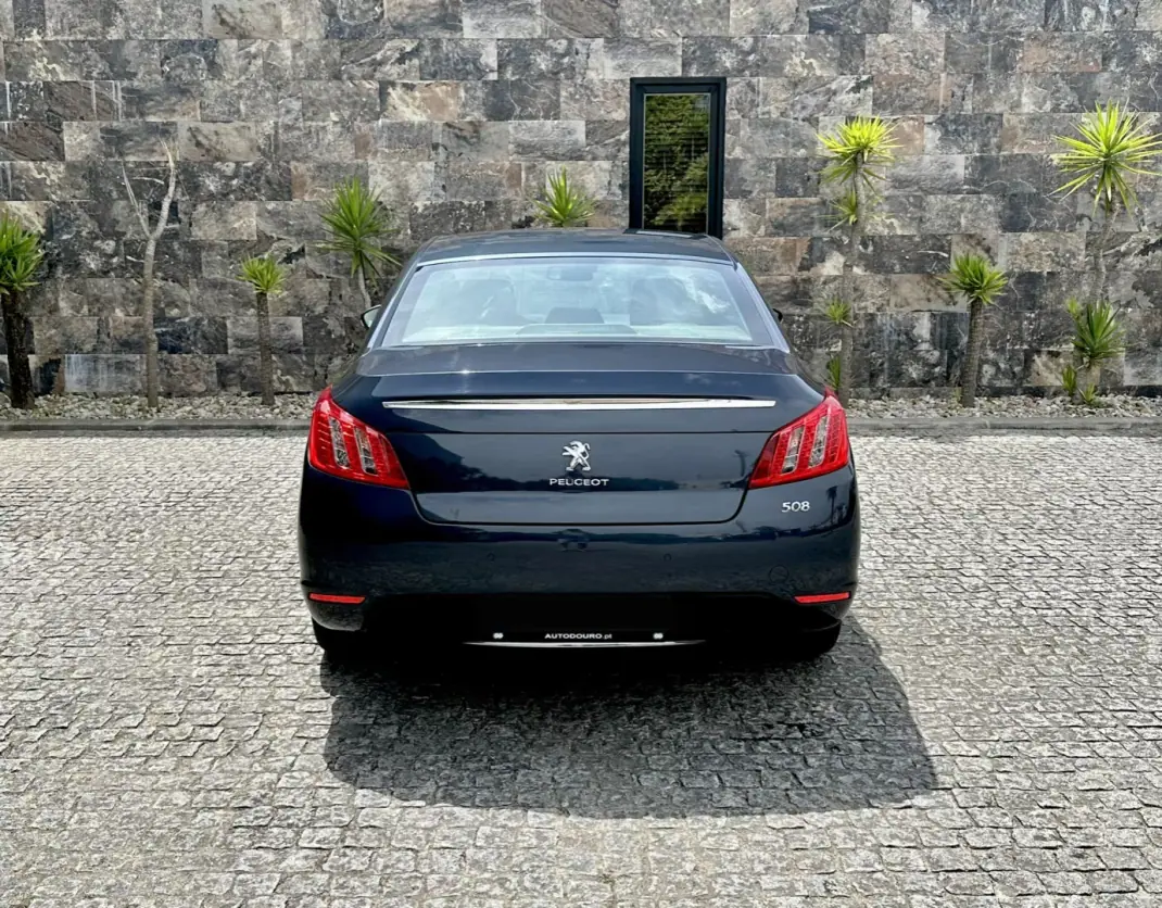 Peugeot 508 2012 - 9965 EUR, 221000 km - 221000km - foto 5 de 32