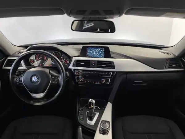 BMW 418 Gran Coupé 2020 - 23500 EUR, 79000 km - AUTO.MOTO.pt - 79000km - foto 3 de 31