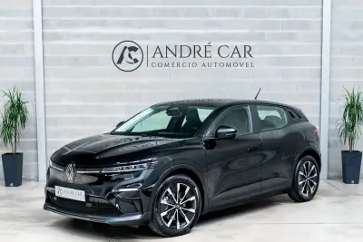Renault Mégane E-Tech 2023 - 30503km