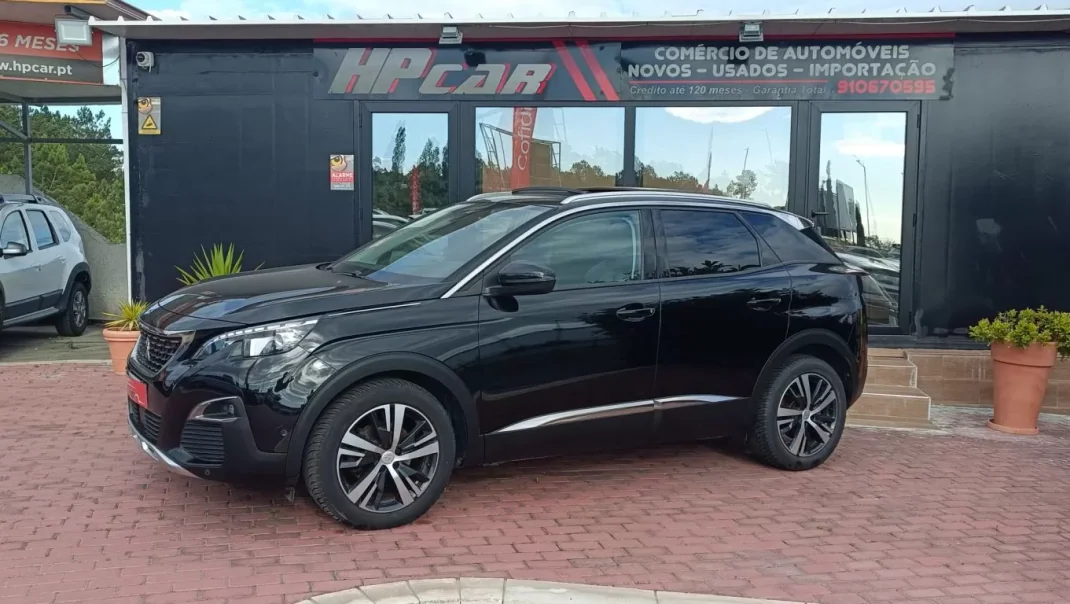 Peugeot 3008 2018 - 20990 EUR, 105000 km - AUTO.MOTO.pt - 105000km - foto 32 de 47