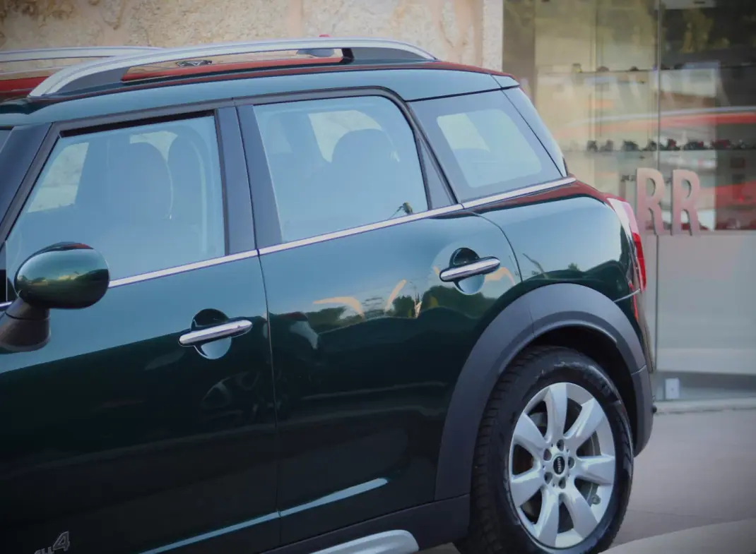 MINI Countryman 2018 - 15750 EUR, 224000 km - AUTO.MOTO.pt - 224000km - foto 31 de 33