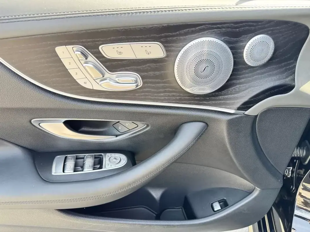Mercedes-Benz E 53 AMG 2019 - 55800 EUR, 99400 km - 99400km - foto 15 de 50