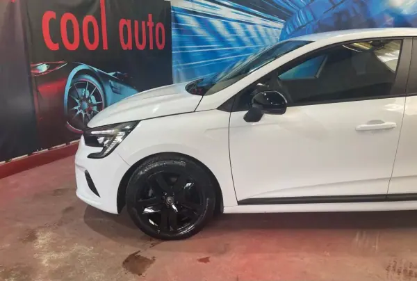 Renault Clio 2022 - 17899 EUR, 38000 km - AUTO.MOTO.pt - 38000km - foto 25 de 54