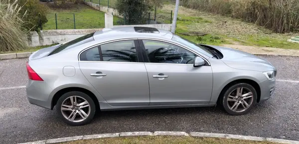 Volvo S60 2014 - 13950 EUR, 222328 km - AUTO.MOTO.pt - 222328km - foto 3 de 16