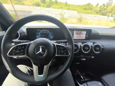 Mercedes-Benz A 180 2020 - 21450 EUR, 139000 km - AUTO.MOTO.pt - 139000km - foto 10 de 10