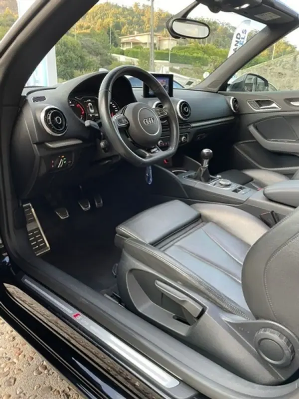 Audi A3 Cabrio 2015 - 25500 EUR, 115000 km - AUTO.MOTO.pt - 115000km - foto 27 de 33