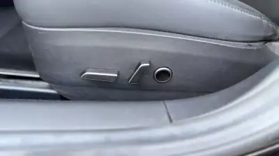Tesla Model 3 2022 - 31900 EUR, 57000 km - AUTO.MOTO.pt - 57000km - foto 14 de 47