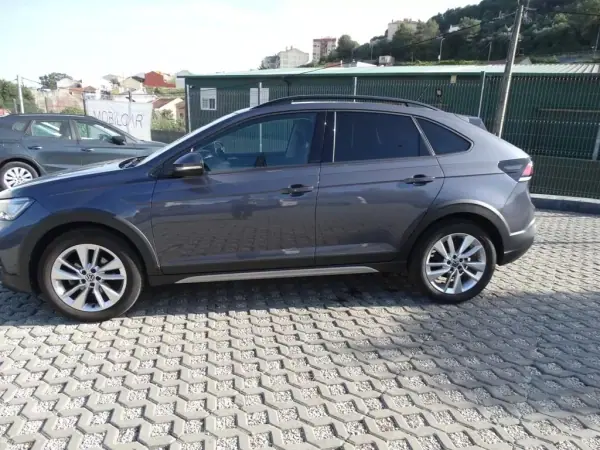 Volkswagen Taigo 2023 - 17480 EUR, 37485 km - AUTO.MOTO.pt - 37485km - foto 2 de 31