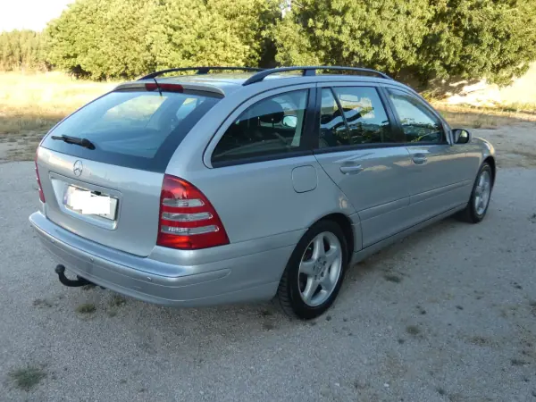 Mercedes-Benz C 220 2001 - 6750 EUR, 399999 km - AUTO.MOTO.pt - 399999km - foto 7 de 21