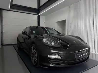 Porsche Panamera 2012 - 34990 EUR, 187000 km - AUTO.MOTO.pt - 187000km - foto 3 de 22