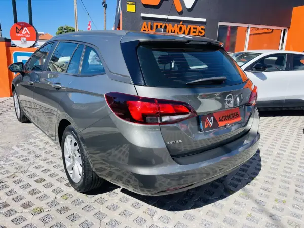 Opel Astra Caravan 2019 - 12950 EUR, 67783 km - AUTO.MOTO.pt - 67783km - foto 5 de 12