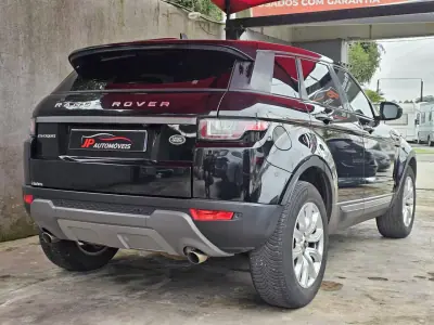 Land Rover Range Rover Evoque 2016 - 17499 EUR, 185000 km - AUTO.MOTO.pt - 185000km - foto 14 de 17