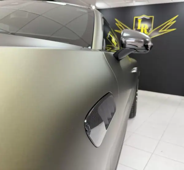 Mercedes-Benz AMG GT 2025 - 145000 EUR, 8890 km - AUTO.MOTO.pt - 8890km - foto 5 de 40