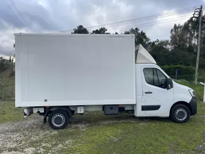 Renault Master 2.3dCi L3 3.5T 165cv - Contentor 2021 - 21490 EUR, 245335 km - AUTO.MOTO.pt - 245335km - foto 2 de 16