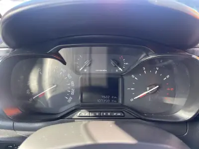 Citroën C3 2017 - 8950 EUR, 107368 km - AUTO.MOTO.pt - 107368km - foto 11 de 12