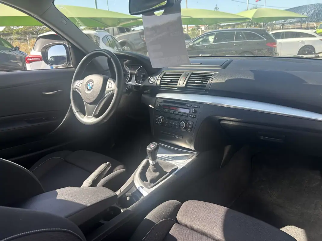 BMW 120 2011 - 14947 EUR, 123000 km - 123000km - foto 11 de 18