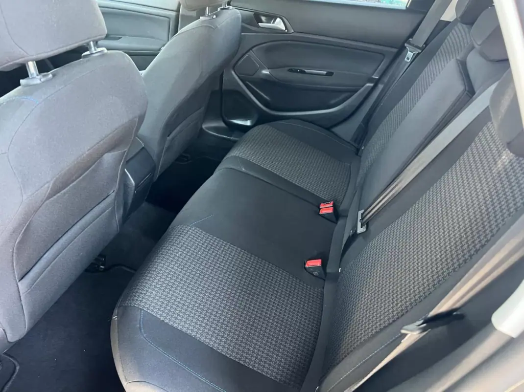 Peugeot 308 SW 2021 - 15500 EUR, 148785 km - AUTO.MOTO.pt - 148785km - foto 7 de 12