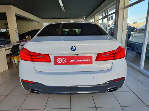 BMW 530e 2019 - 31500 EUR, 46900 km - AUTO.MOTO.pt - 46900km - foto 9 de 39