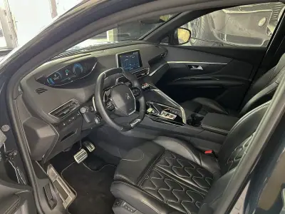 Peugeot 3008 2020 - 18900 EUR, 116429 km - AUTO.MOTO.pt - 116429km - foto 7 de 26