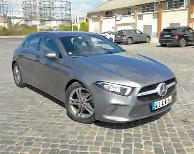 Mercedes-Benz A 180 2020 - 23900 EUR, 43000 km - 43000km - foto 4 de 13