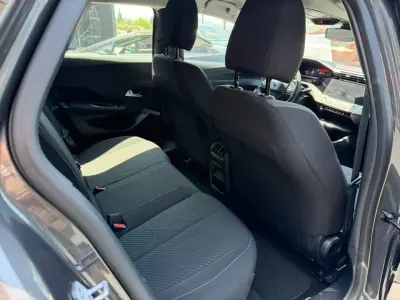 Peugeot 308 SW 2022 - 14900 EUR, 130000 km - AUTO.MOTO.pt - 130000km - foto 10 de 10