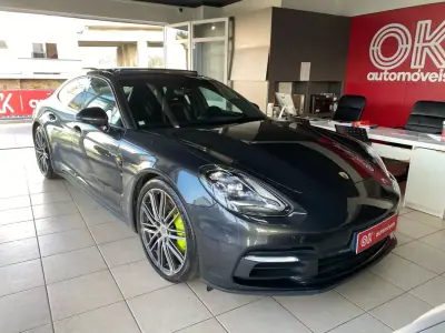 Porsche Panamera 2018 - 60500 EUR, 104962 km - AUTO.MOTO.pt - 104962km - foto 2 de 58
