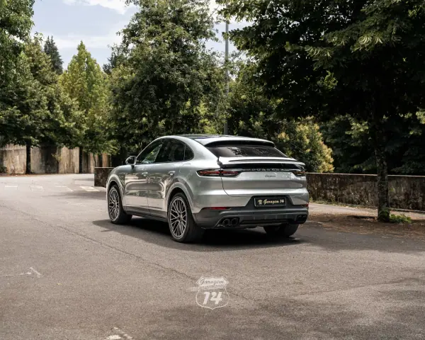 Porsche Cayenne Coupé 2021 - 73990 EUR, 30630 km - AUTO.MOTO.pt - 30630km - foto 5 de 56