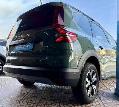 Dacia Jogger 2024 - 16950 EUR, 57000 km - AUTO.MOTO.pt - 57000km - foto 11 de 26