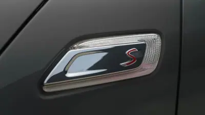 MINI Clubman 2018 - 24999 EUR, 131000 km - AUTO.MOTO.pt - 131000km - foto 34 de 37