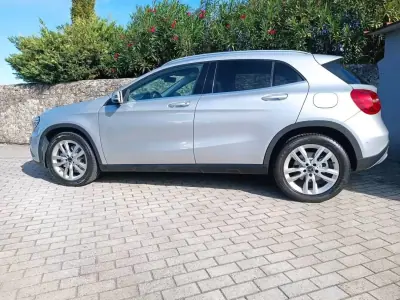 Mercedes-Benz GLA 220 2014 — foto 3 de 17