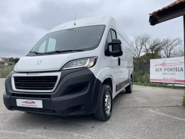 Peugeot Boxer 2.0BlueHDi L2H2 Premium 2019 - 18990 EUR, 232250 km - AUTO.MOTO.pt - 232250km - foto 5 de 17