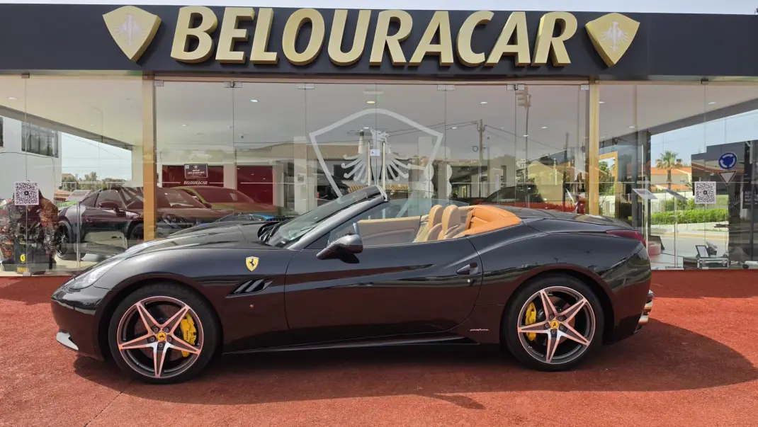 Ferrari California 2012 - 132000 EUR, 57249 km - AUTO.MOTO.pt - 57249km - foto 4 de 8