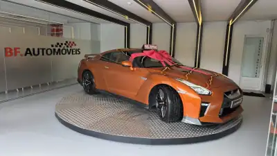 Nissan GT-R 2017 - 145000 EUR, 54312 km - AUTO.MOTO.pt - 54312km - foto 9 de 57