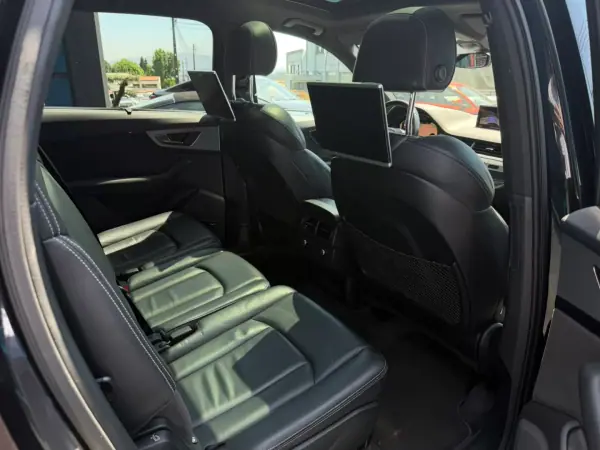 Audi Q7 2017 - 25500 EUR, 265000 km - AUTO.MOTO.pt - 265000km - foto 11 de 18