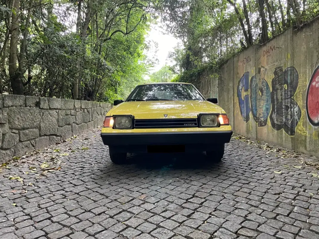 Toyota Celica 1982 - 25000 EUR, 201000 km - 201000km - foto 38 de 48