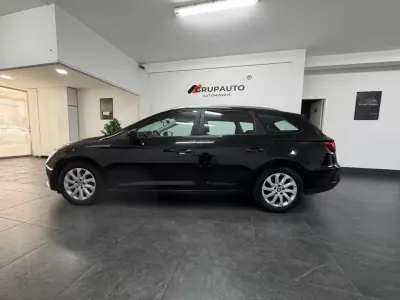 SEAT Leon ST 2016 - 9990 EUR, 214000 km - AUTO.MOTO.pt - 214000km - foto 2 de 19