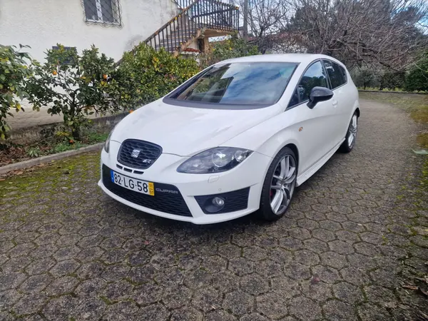 SEAT Leon 2011 - 110000km