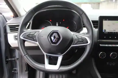 Renault Clio 2022 - 14750 EUR, 96500 km - AUTO.MOTO.pt - 96500km - foto 18 de 22
