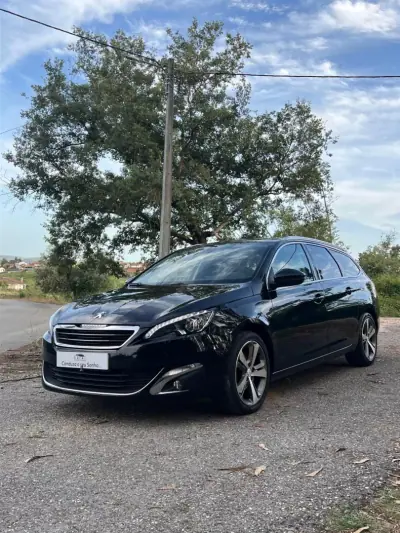 Peugeot 308 SW 2015 - 9500 EUR, 210430 km - AUTO.MOTO.pt - 210430km - foto 4 de 23