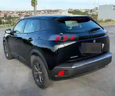 Peugeot 2008 2021 — foto 6 de 14