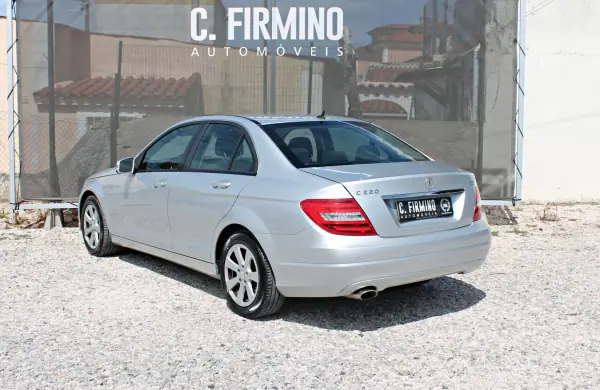 Mercedes-Benz C 220 2013 - 15900 EUR, 122723 km - AUTO.MOTO.pt - 122723km - foto 7 de 27