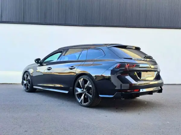 Peugeot 508 SW 2022 - 37900 EUR, 62000 km - AUTO.MOTO.pt - 62000km - foto 5 de 39