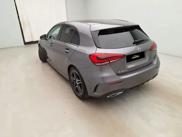 Mercedes-Benz A 180 2022 - 29590 EUR, 50171 km - AUTO.MOTO.pt - 50171km - foto 5 de 11