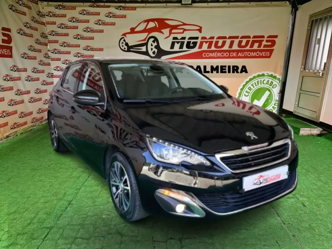 Peugeot 308 2015 - 12500 EUR, 144858 km - AUTO.MOTO.pt - 144858km - foto 1 de 73