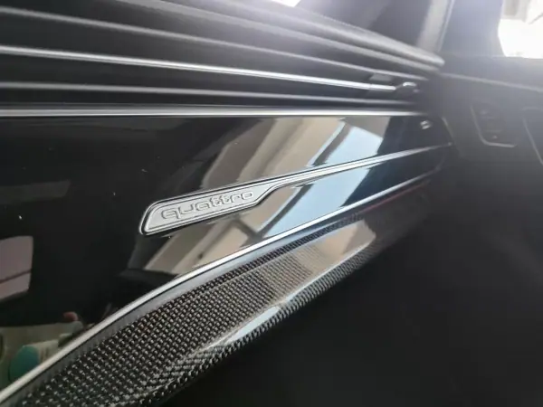 Audi SQ8 2020 - 81500 EUR, 141000 km - AUTO.MOTO.pt - 141000km - foto 37 de 37