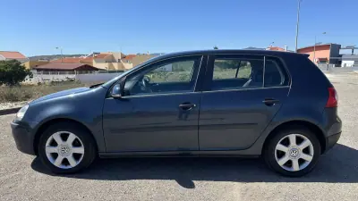 Volkswagen Golf 2005 - 3900 EUR, 220000 km - 220000km - foto 8 de 8