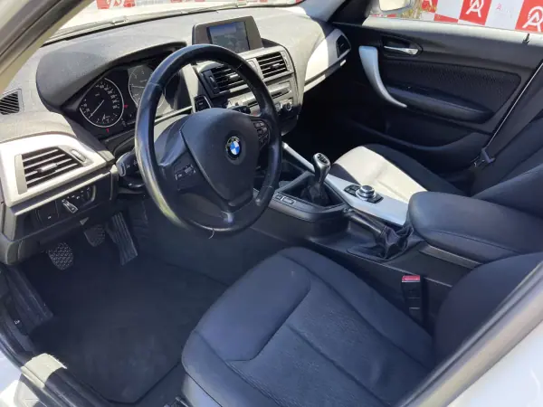 BMW 116 2013 - 14490 EUR, 222360 km - AUTO.MOTO.pt - 222360km - foto 10 de 21
